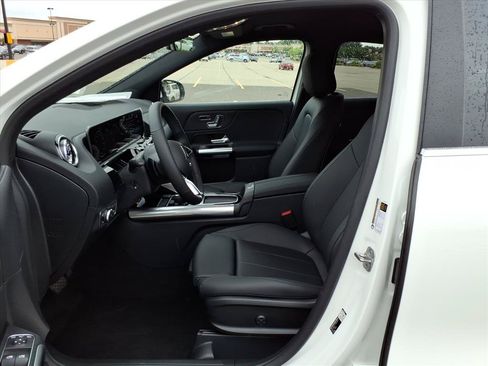 Used 2026 Mercedes-Benz GLA 250 4MATIC image 10