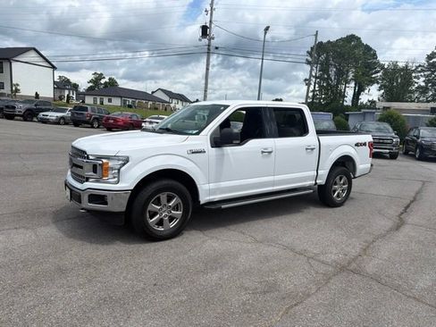 Used 2020 Ford F150 XLT w/ Equipment Group 302A Luxury AWD/4WD image 3