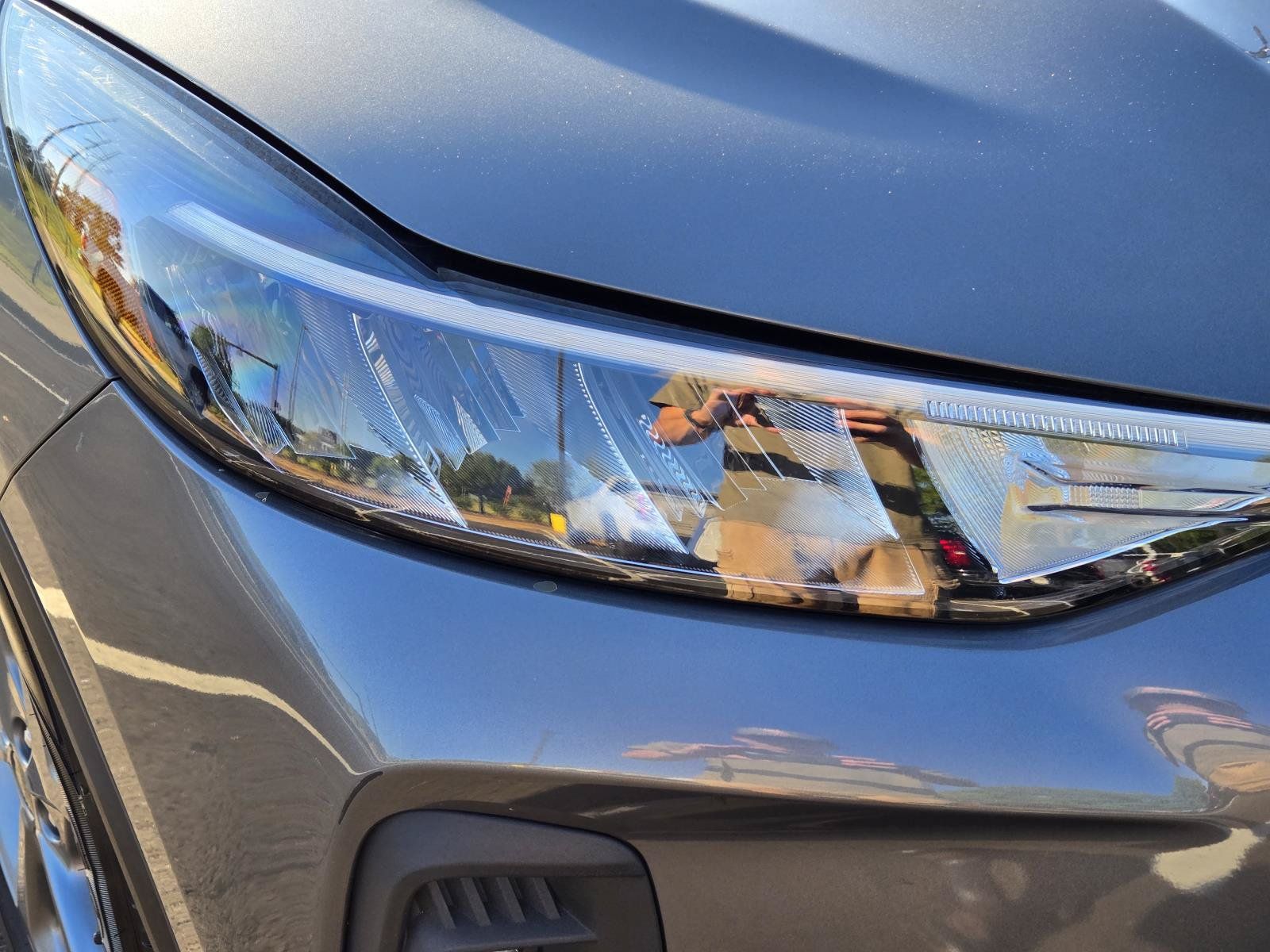 Used 2025 Ford Escape ST-Line Select AWD/4WD image 5