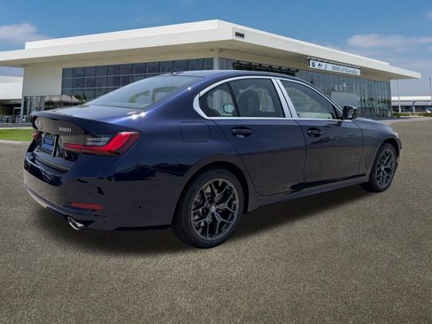 New 2026 BMW 330i Sedan RWD image 11