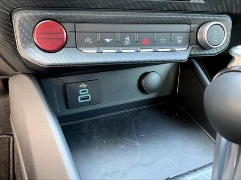 Used 2025 Ford Mustang Coupe RWD image 23