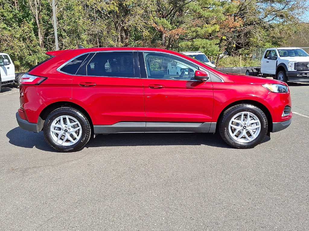 Used 2024 Ford Edge SEL w/ Convenience Package AWD/4WD image 10