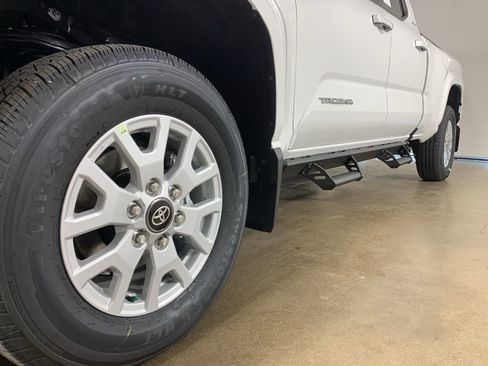 New 2026 Toyota Tacoma SR5 AWD/4WD image 2