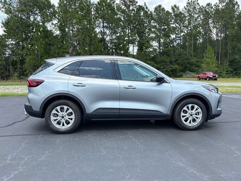 Used 2024 Ford Escape Active FWD image 5