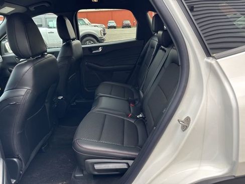 New 2025 Ford Escape ST-Line w/ Equipment Group 301A image 31