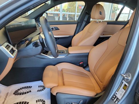 Used 2025 BMW 330i xDrive Sedan w/ Convenience Package AWD/4WD image 14