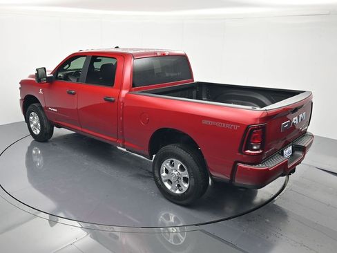 New 2026 RAM 3500 Big Horn AWD/4WD image 34