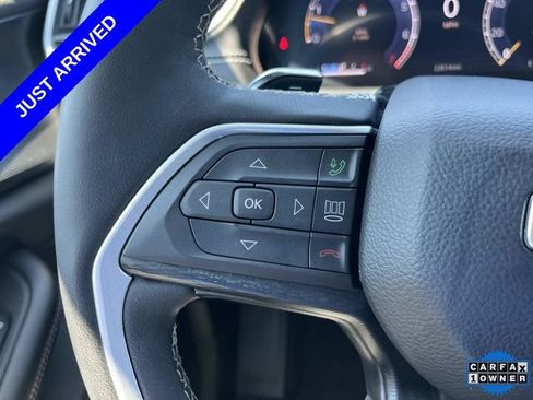 Used 2024 Jeep Grand Cherokee Altitude AWD/4WD image 29