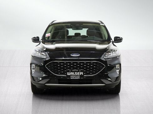 Used 2020 Ford Escape Titanium AWD/4WD image 8
