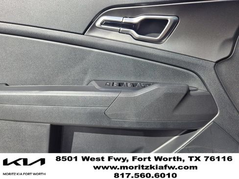 New 2026 Kia Sportage LX FWD image 19