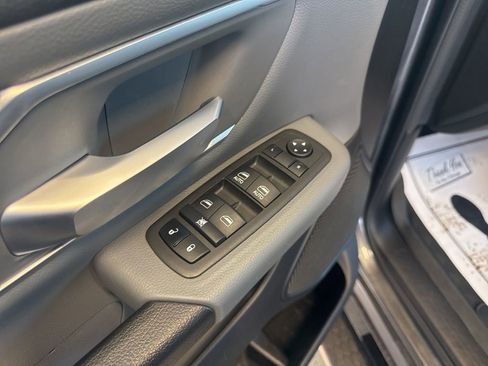 Used 2022 RAM 1500 Big Horn image 32