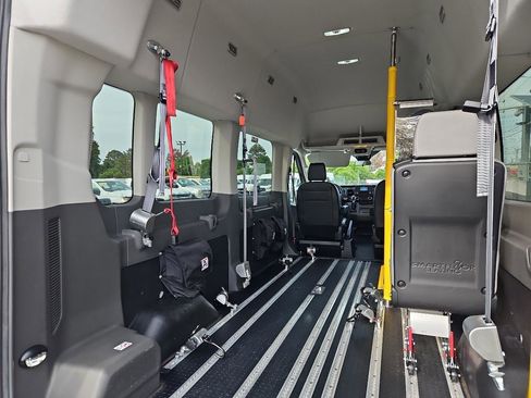 Used 2020 Ford Transit 350 XL RWD image 25