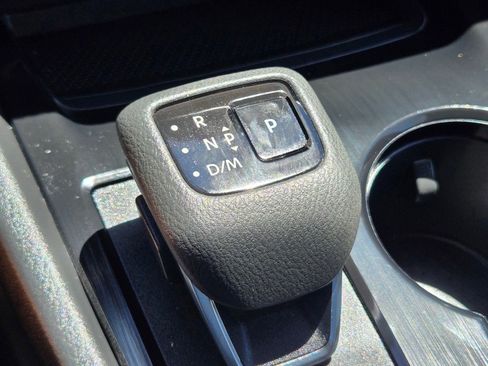 Used 2023 Nissan Rogue SV w/ SV Premium B Package AWD/4WD image 29