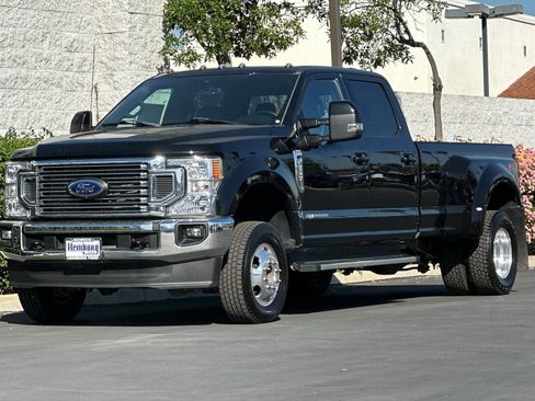Used 2022 Ford F350 Lariat w/ Lariat Ultimate Package image 8