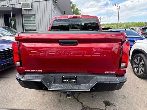 Used 2025 Chevrolet Colorado ZR2 AWD/4WD image 7