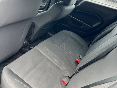 Used 2014 Ford Fiesta SE FWD image 24