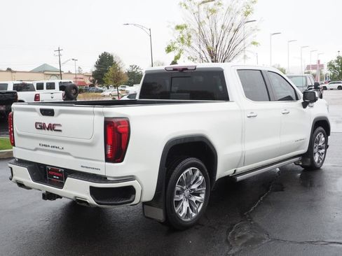 Used 2022 GMC Sierra 1500 Denali w/ Denali Reserve Package AWD/4WD image 4