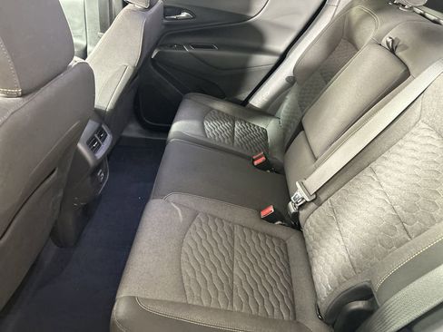Used 2021 Chevrolet Equinox LT w/ LPO, Floor Liner Package FWD image 23
