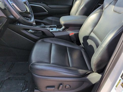 Used 2025 Kia Telluride S FWD image 25