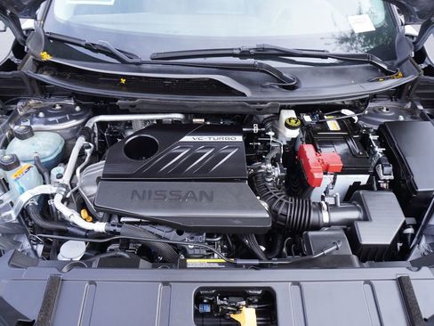 Certified 2023 Nissan Rogue SV image 7