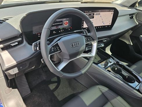 New 2026 Audi Q3 quattro 2.0T AWD/4WD image 3