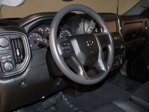 Used 2026 Chevrolet Silverado 2500 Custom w/ Custom Value Package image 40