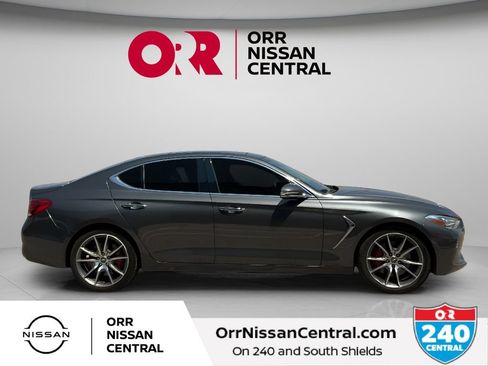 Used 2019 Genesis G70 3.3T Advanced w/ Prestige Package RWD image 4