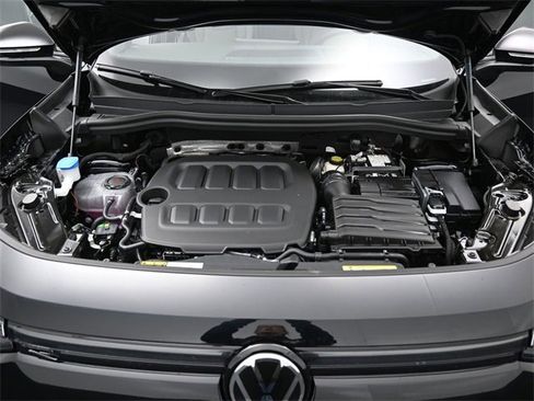 New 2026 Volkswagen Tiguan SE R-Line image 15