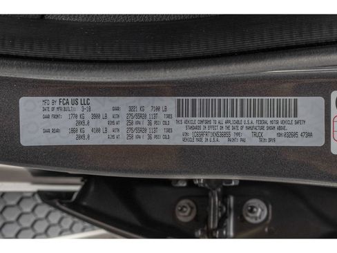 Used 2019 RAM 1500 Laramie AWD/4WD image 28
