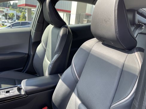 Certified 2024 Toyota Prius XLE AWD/4WD image 19