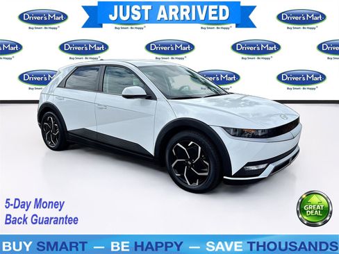 Used 2023 Hyundai Ioniq 5 SE image 1