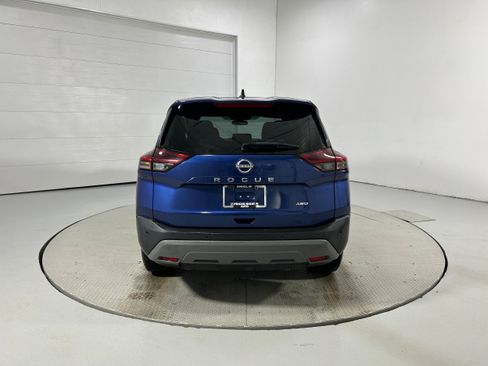 Used 2022 Nissan Rogue S AWD/4WD image 29