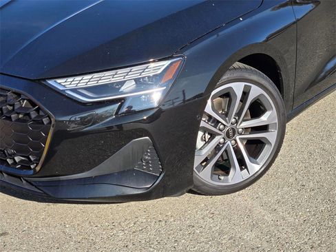 Used 2025 Audi A3 2.0T Premium w/ Black Optic Package image 9