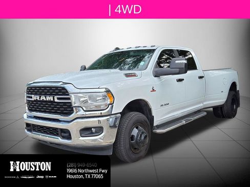 Used 2024 RAM 3500 Big Horn AWD/4WD image 4