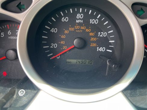 Used 2006 Toyota Highlander 4WD V6 w/ 3rd Row image 18