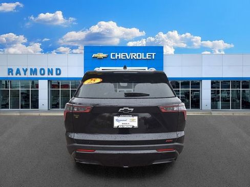 Certified 2025 Chevrolet Equinox RS w/ Safety and Technology Package FWD image 5