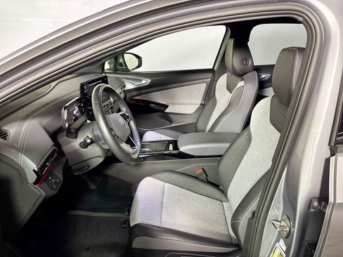 Certified 2023 Volkswagen ID.4 Pro image 12