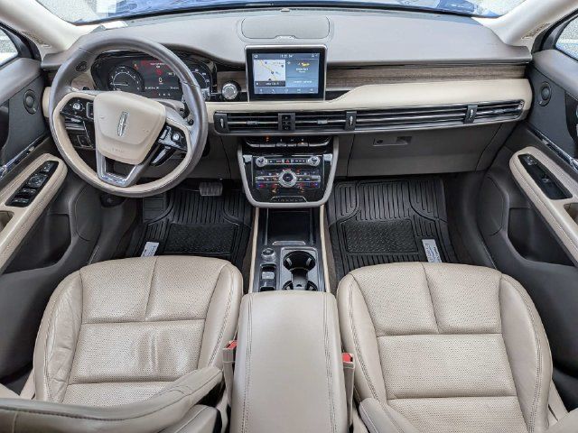 Used 2020 Lincoln Corsair Reserve FWD image 14