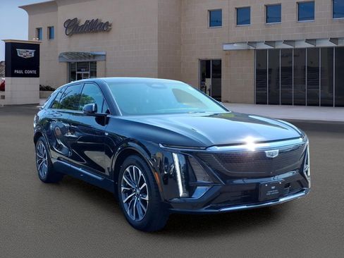 Certified 2024 Cadillac Lyriq Sport w/ LPO, Floor Liner Package AWD/4WD image 3