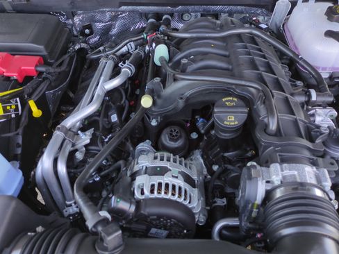 New 2026 Jeep Gladiator Sport AWD/4WD image 22