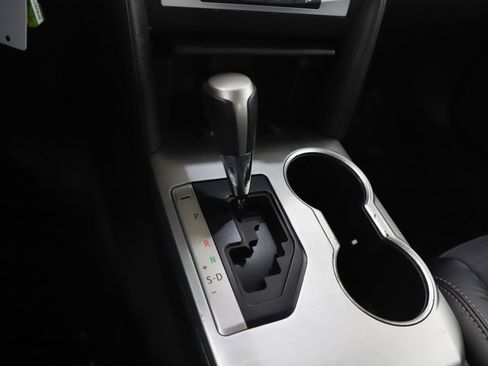 Used 2013 Toyota Camry SE image 21