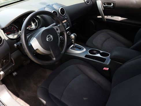 Used 2011 Nissan Rogue S AWD/4WD image 4
