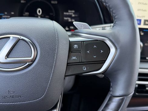 Certified 2026 Lexus RX 350 w/ Convenience Package AWD/4WD image 19