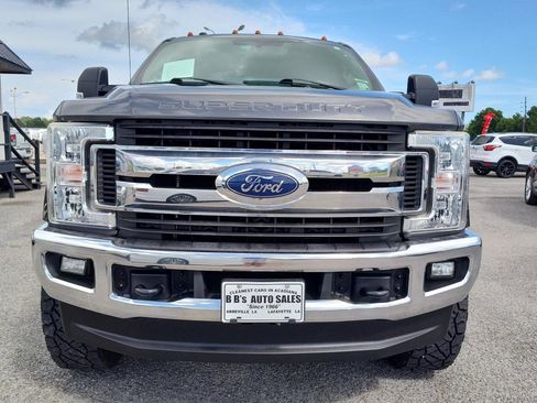 Used 2019 Ford F250 XLT w/ XLT Value Package AWD/4WD image 10