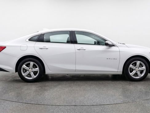 Used 2023 Chevrolet Malibu LT FWD image 11