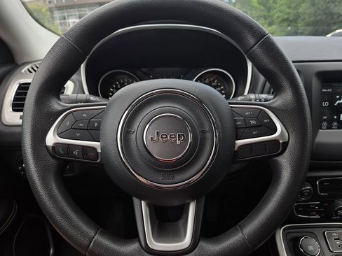 Used 2021 Jeep Compass Sport AWD/4WD image 20