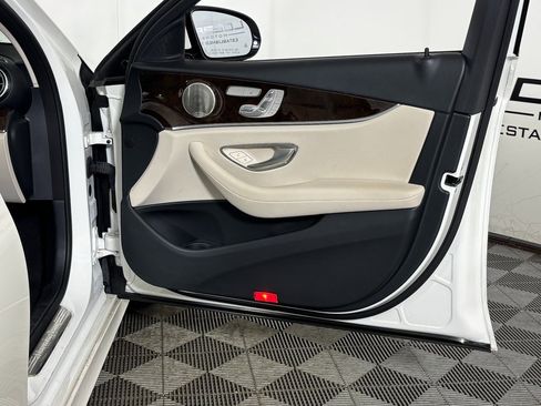 Certified 2021 Mercedes-Benz E 350 4MATIC Sedan image 28