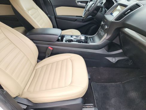 Used 2020 Ford Edge SEL FWD image 14