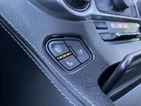 Used 2020 Chevrolet Tahoe Premier image 36