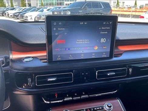 Used 2020 Lincoln Aviator Reserve w/ Equipment Group 201A AWD/4WD image 24